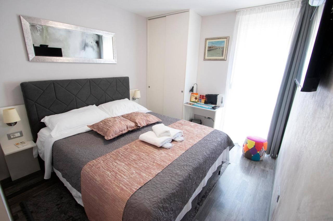 Calm Apartment & Room ザダル エクステリア 写真
