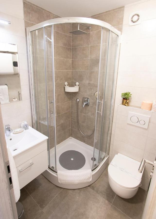 Calm Apartment & Room ザダル エクステリア 写真