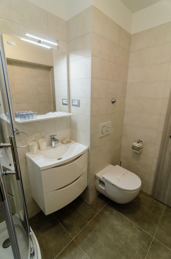 Calm Apartment & Room ザダル エクステリア 写真