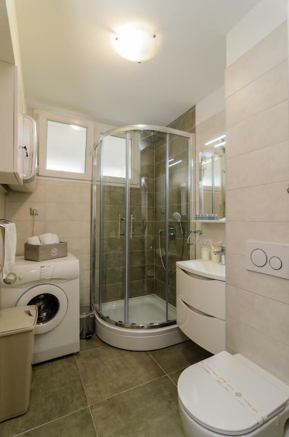 Calm Apartment & Room ザダル エクステリア 写真